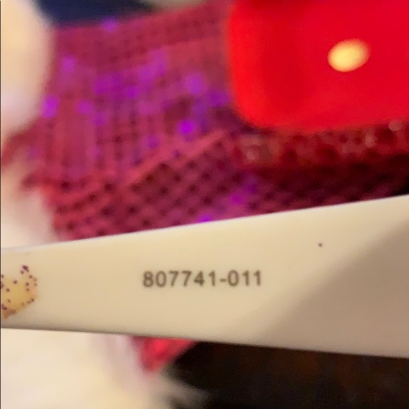 Kathy Van Zeeland Sun Glasses - Picture 4 of 7